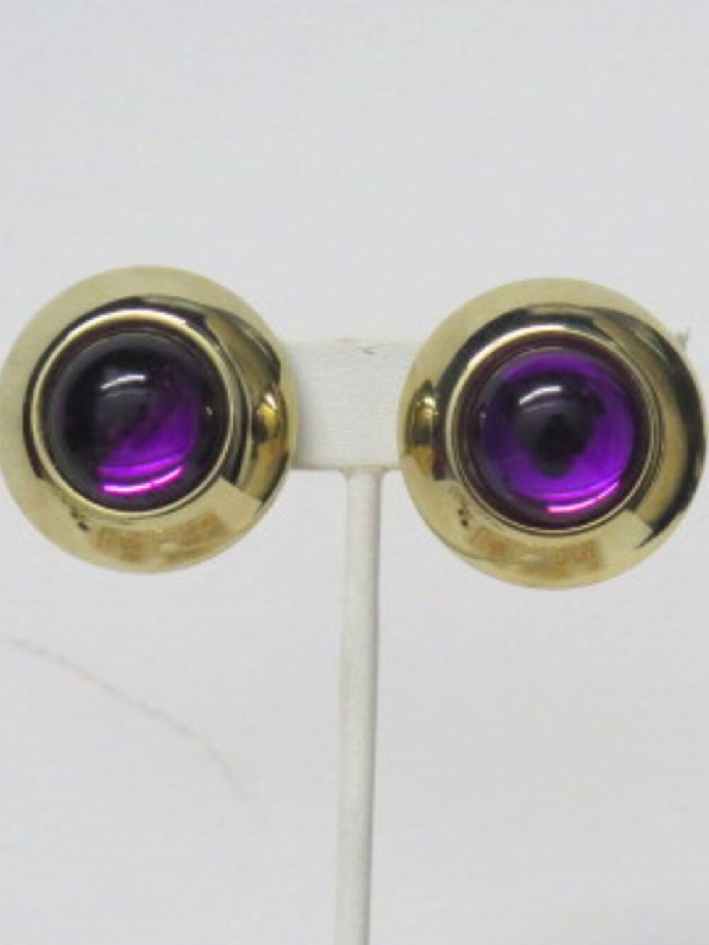 Vintage Purple Cabochon Gold Tone Round Clip-On Statement Earrings